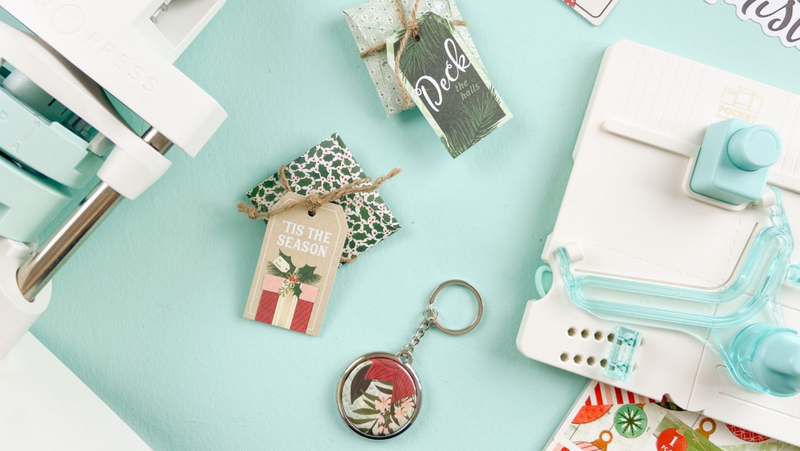 Christmas Gift Idea: Make a Keychain using the Button Press