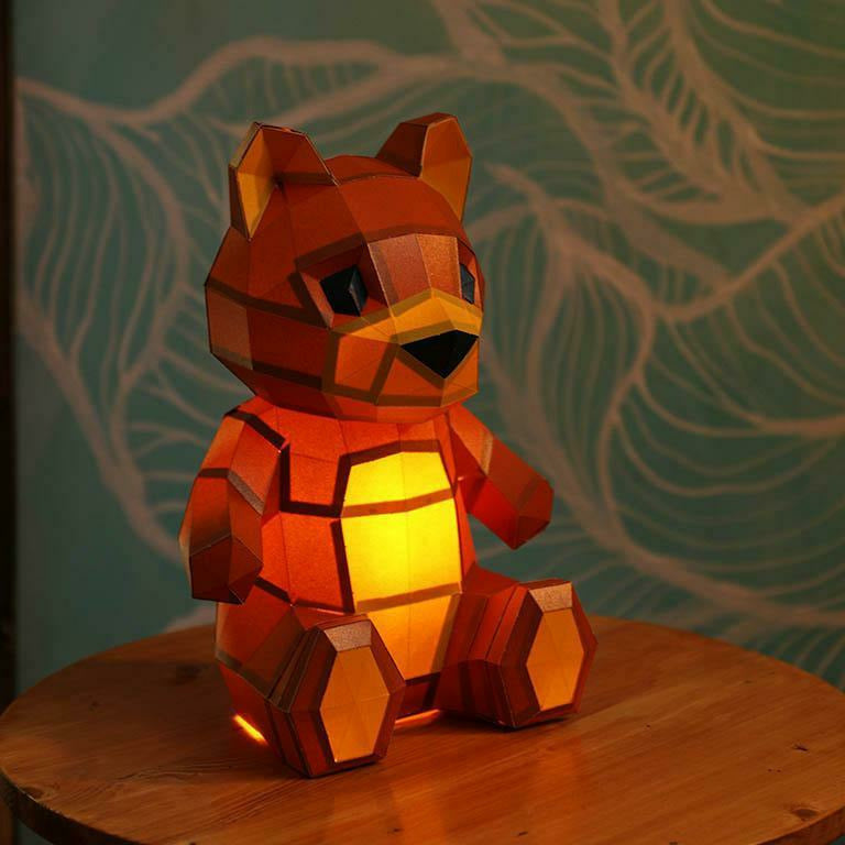 Papercraft World - 3D Papercraft Teddy Bear Lamp (Ages 10+)